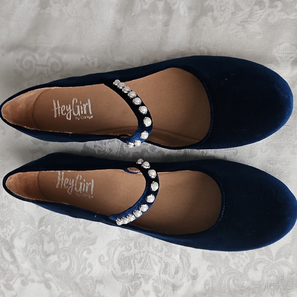 Corkys Hey Girl Tea Time Shoes, Size 9.